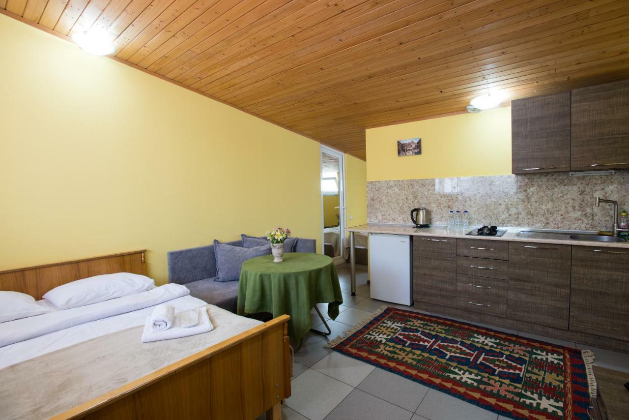 Accent Hotel Tbilisi Luaran gambar