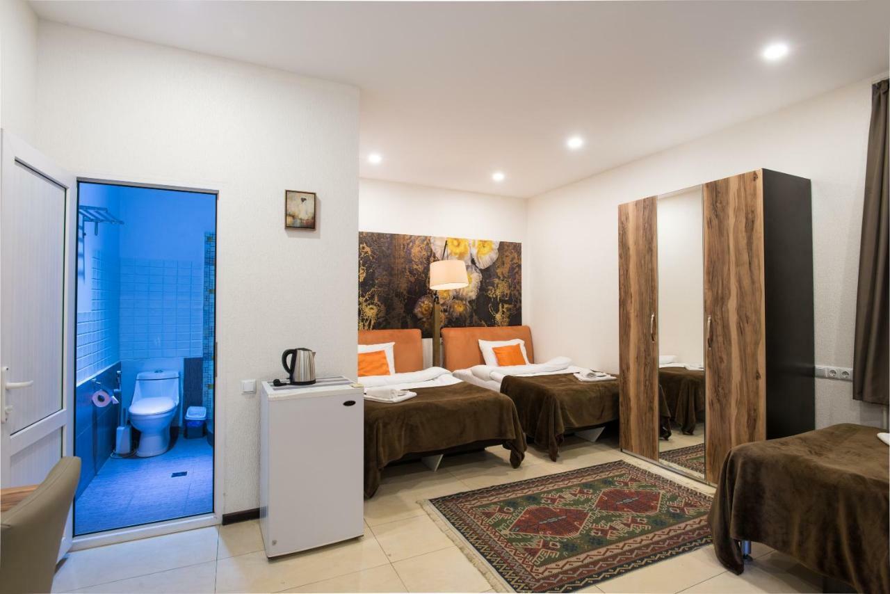 Accent Hotel Tbilisi Luaran gambar