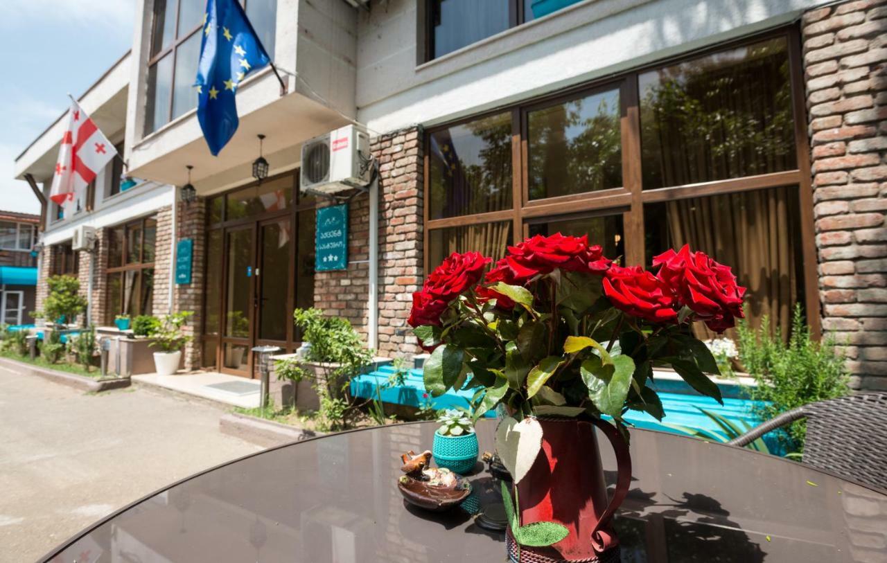 Accent Hotel Tbilisi Luaran gambar
