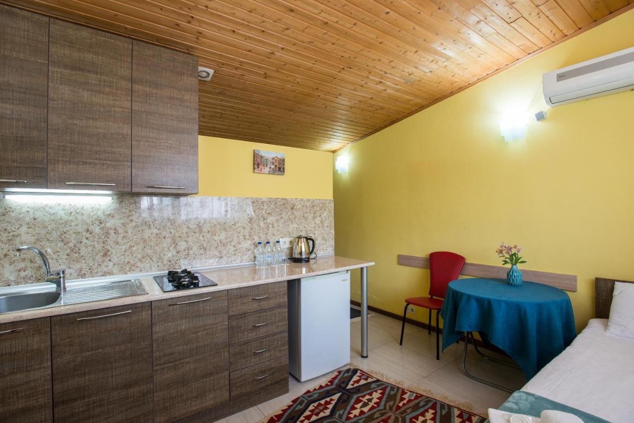 Accent Hotel Tbilisi Luaran gambar