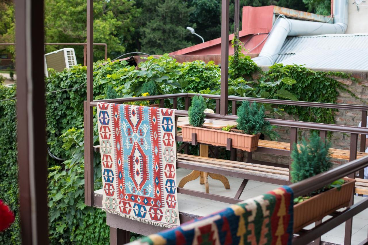 Accent Hotel Tbilisi Luaran gambar