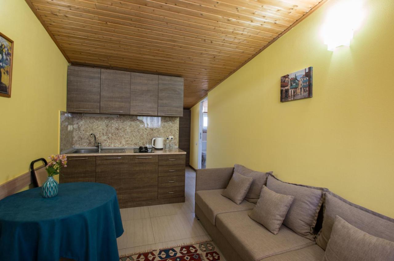 Accent Hotel Tbilisi Luaran gambar